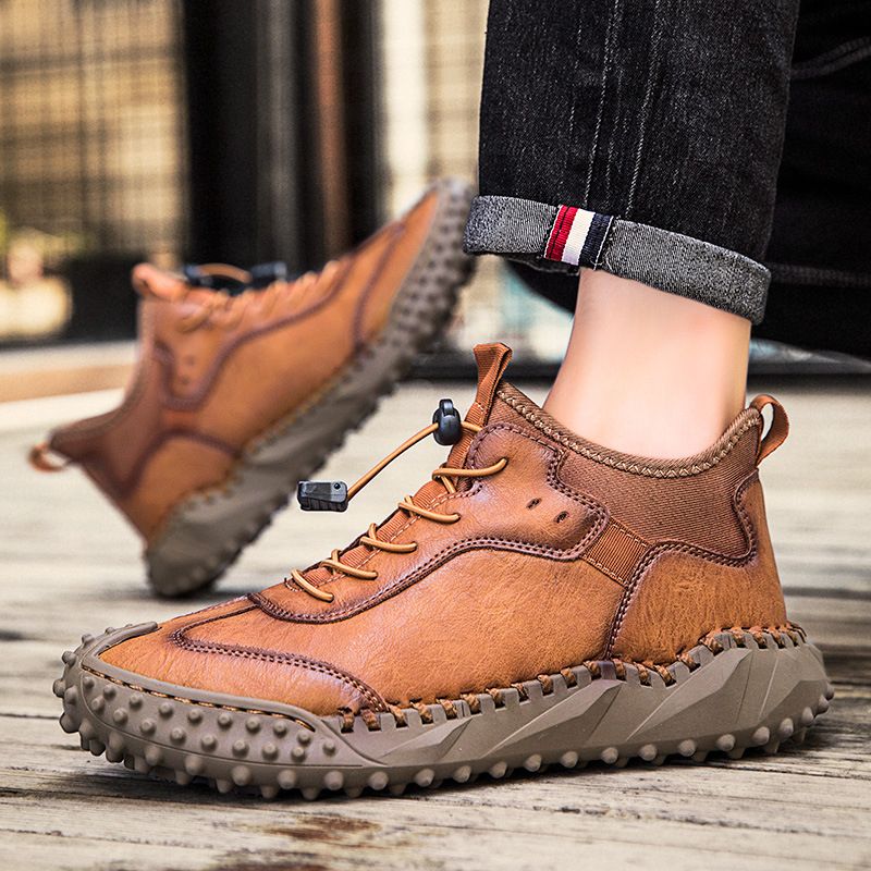 【50% OFF】 Men's hand-stitched leather casual sneakers🔥Free Shipping 🔥